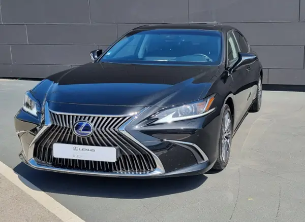 ES 300h ES 300h